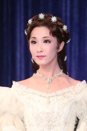 『エリザベート－愛と死の輪舞（ロンド）－』制作発表会見に出席した実咲凜音