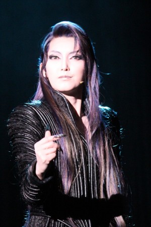 『エリザベート－愛と死の輪舞（ロンド）－』制作発表会見に出席した朝夏まなと