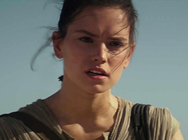 『スター・ウォーズ/フォースの覚醒』レイの両親は誰?