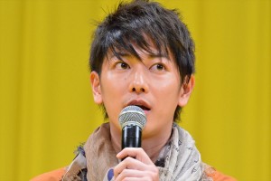 『世界から猫が消えたなら』完成披露舞台挨拶に登壇した佐藤健