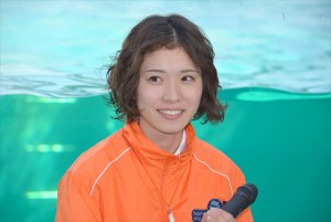 ドラマ『水族館ガール』ロケ取材会に登場した松岡茉優