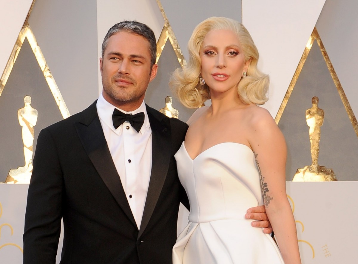 レディー・ガガと婚約者のテイラー・キニー、今夏にイタリアで挙式?