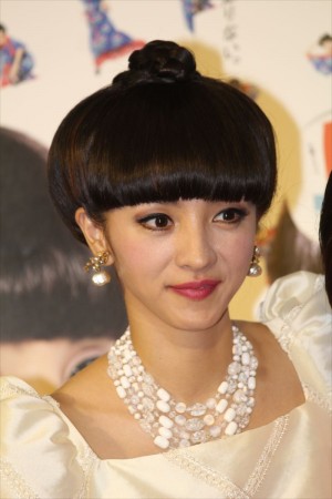 『トットてれび』第一話試写会に登場した満島ひかり