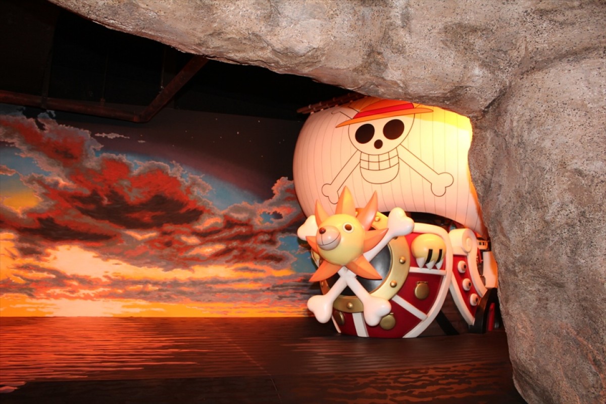 『ONE PIECE』ライブアトラクションの新作公開　トラファルガー・ローも遂に登場！