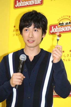 自身が出演するCMのPRイベントに出席したディーン・フジオカ