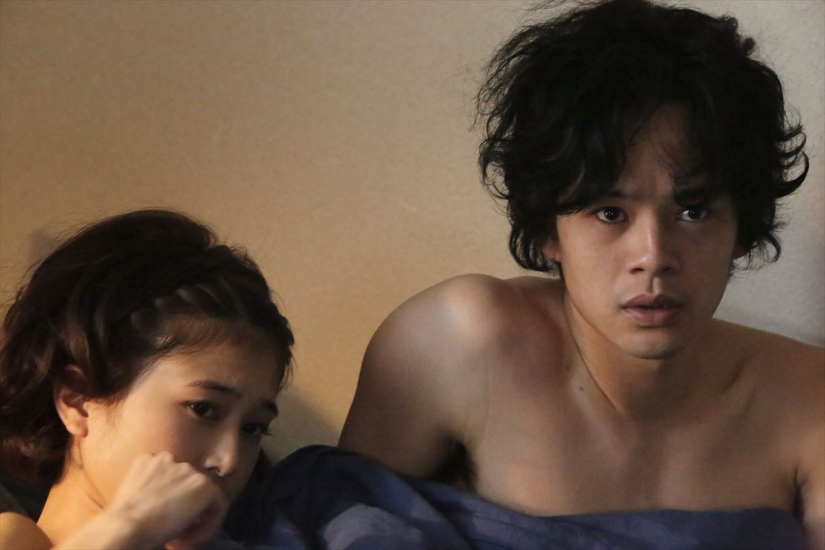池松壮亮、繊細な指が常盤貴子に触れる…『だれかの木琴』ビジュアル解禁