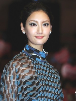 『オオカミ少女と黒王子』ジャパンプレミアに出席した菜々緒