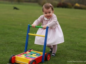 5月2日で1歳になるシャーロット王女