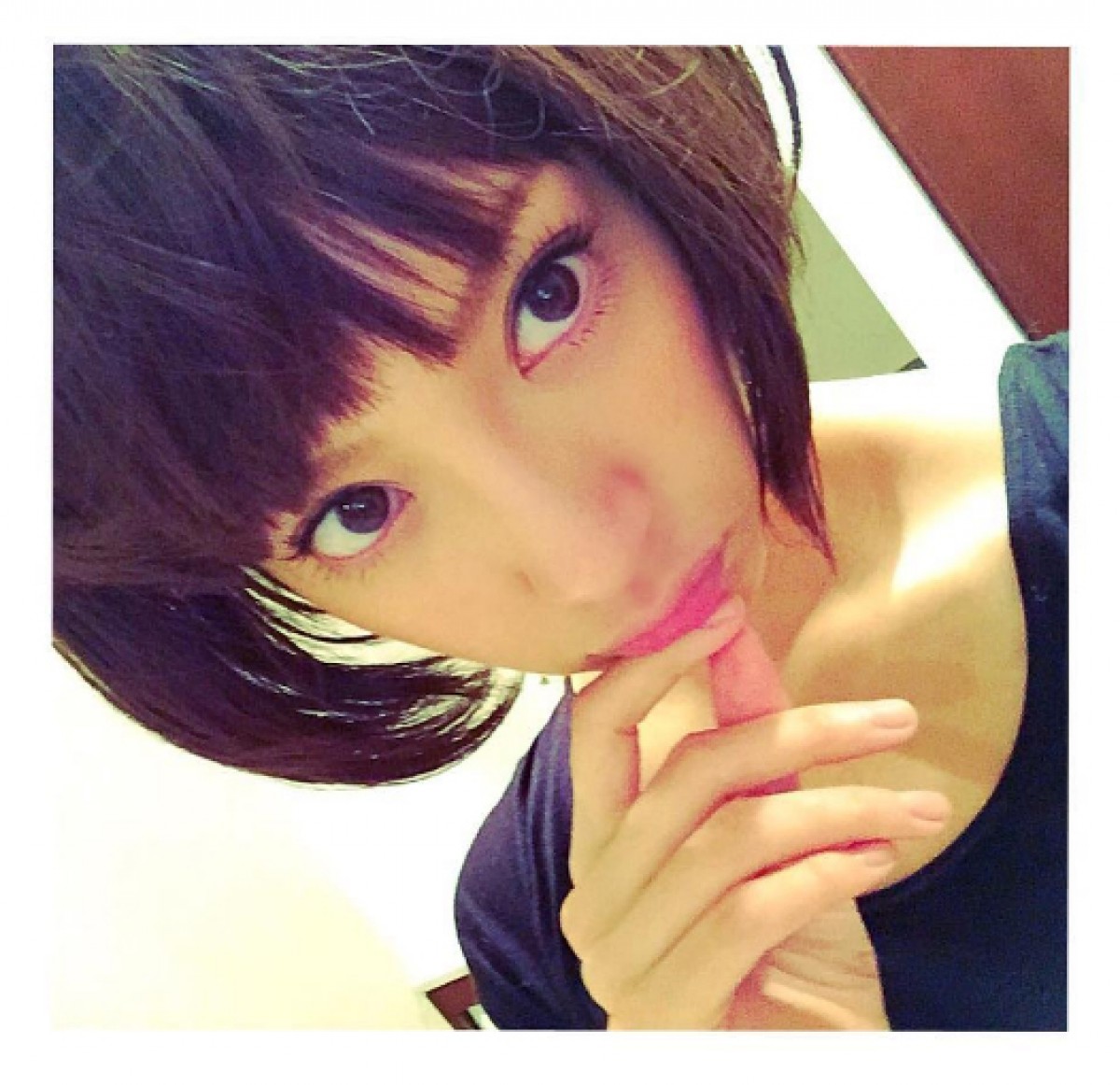 菜々緒 髪型 ショート