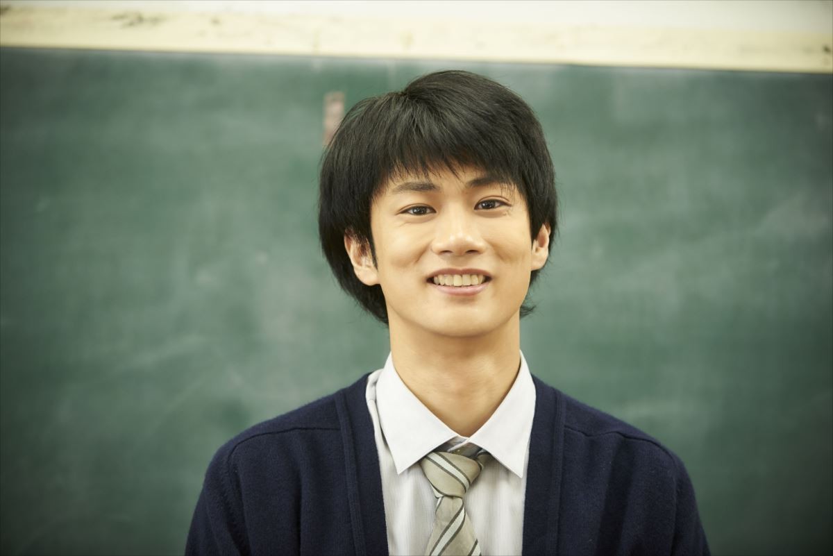 元AKB48森川彩香、ちょっとHなラブコメ『教科書にないッ！』映画化で主演