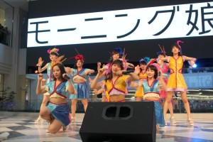 「モーニング娘。’16」NEWシングルリリースイベントの様子