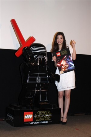 足立梨花、恋のお相手はゲームキャラクター「あれは現実世界」