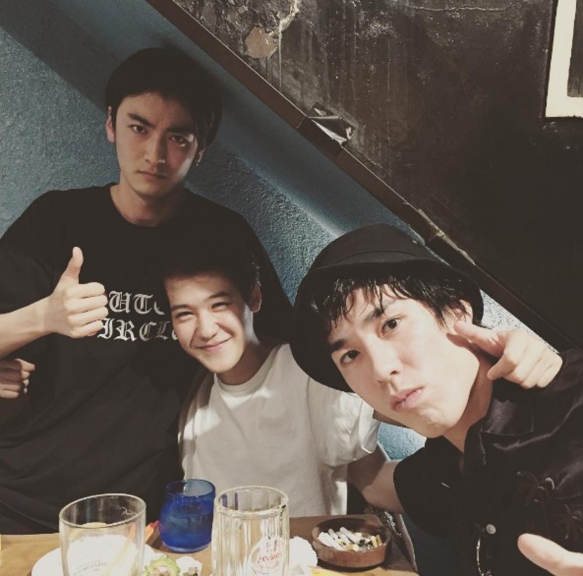 葉山奨之、俳優仲間・高畑裕太&沖津海友と3ショット ニッコリ笑顔でメンズ会