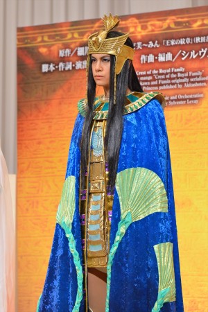 ミュージカル『王家の紋章』製作発表記者会見に登壇した浦井健治