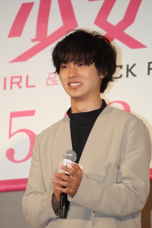 映画『オオカミ少女と黒王子』特別課外授業イベントに登壇した山崎賢人