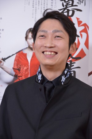 舞台『新・幕末純情伝』制作発表に登壇した石田明