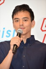 ユニクロ「エアリズム ユニフォームデー」のPRイベントに参加した満島真之介