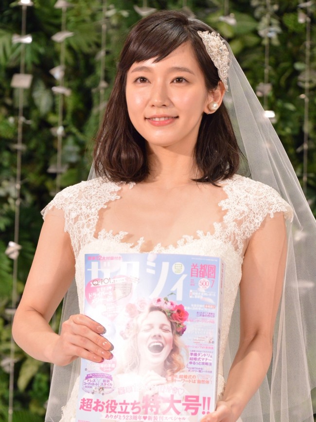 吉岡里帆 ゼクシィ Cmガールに決定 15年経て 夢叶う に感極まる 16年5月日 エンタメ ニュース クランクイン