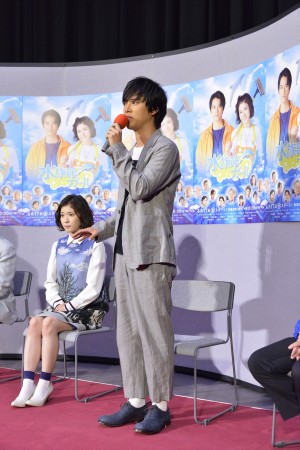 ドラマ『水族館ガール』会見に登壇した桐谷健太