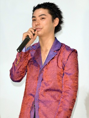 村上虹郎、『ディストラクション・ベイビーズ』初日舞台挨拶　20160521