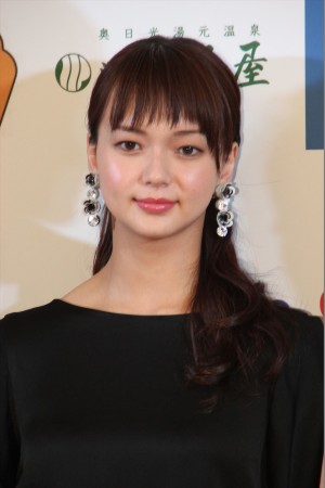 第25回日本映画批評家大賞実写部門授賞式に登壇した多部未華子