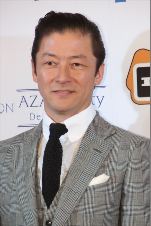 第25回日本映画批評家大賞実写部門授賞式に登壇した浅野忠信