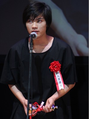 第25回日本映画批評家大賞実写部門授賞式に登壇した板垣瑞生