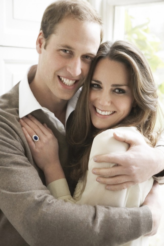 今年4月に結婚5周年を迎えたウィリアム王子とキャサリン妃（写真は2010年11月婚約当時）