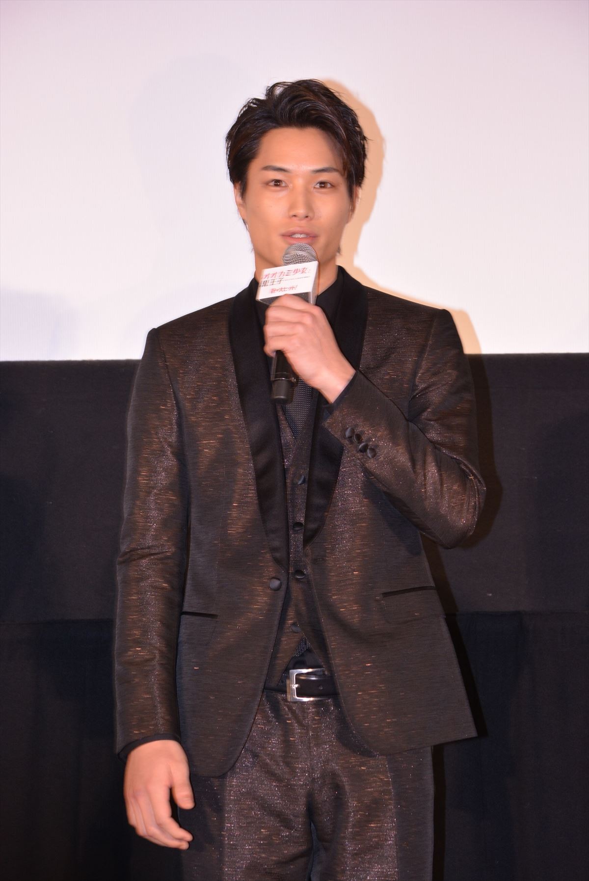 山崎賢人、菜々緒の強烈なビンタに「初めてが菜々緒さんでよかった」