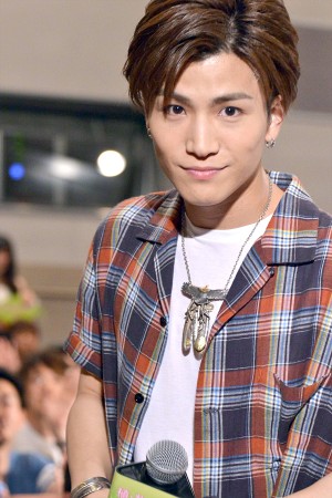 岩田剛典、『植物図鑑 運命の恋、ひろいました』公開直前イベントに登場