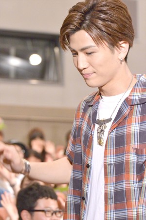 岩田剛典、『植物図鑑 運命の恋、ひろいました』公開直前イベントに登場