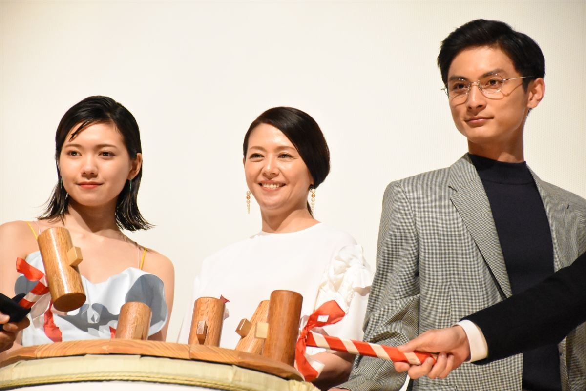高良健吾、小泉今日子の“月9見てた”告白に大照れ　「めちゃくちゃうれしい」