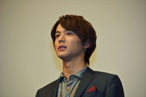 『全員、片想い』完成披露試写会に登壇した中川大志