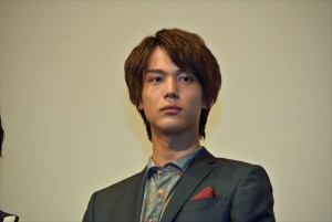 『全員、片想い』完成披露試写会に登壇した中川大志