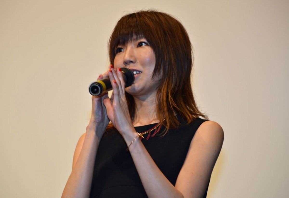 清水富美加＆新川優愛、片想いについて激論　「3年実らず」な恋愛経験も