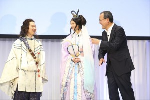 イベント「au発表会 2016 Summer ～CHANGE！～」の様子