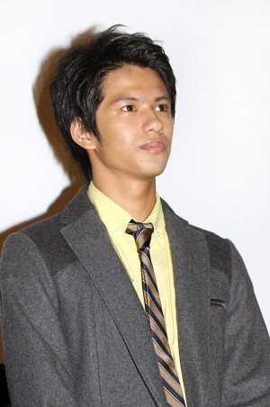 森崎ウィン、『天国からのエール』初日舞台挨拶に登壇