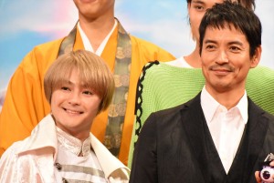 『劇場版 仮面ライダーゴースト 100の眼魂とゴースト運命の瞬間』に登壇した沢村一樹と木村了