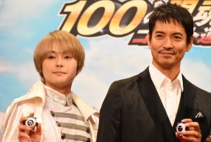 『劇場版 仮面ライダーゴースト 100の眼魂とゴースト運命の瞬間』に登壇した沢村一樹と木村了
