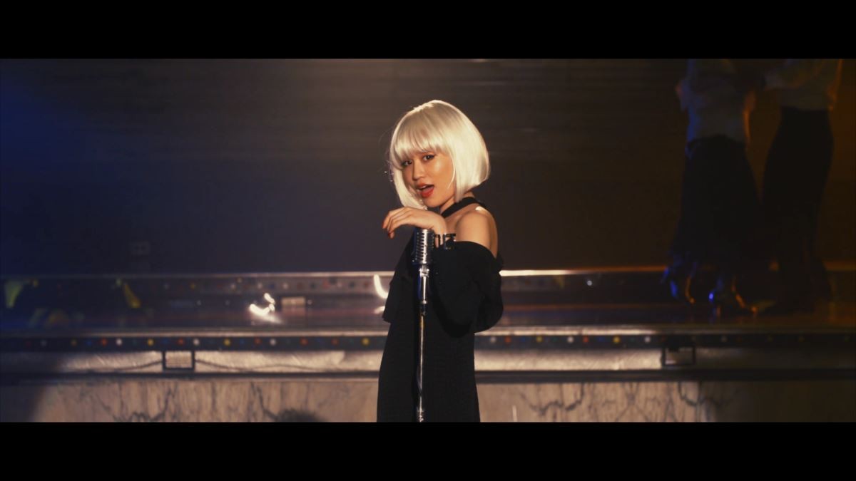 セクシーすぎる前田敦子、ラブホ＆キャバレーで理性を解放！ 刺激的な新曲MV公開