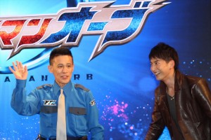 『ウルトラマンオーブ』製作発表会に登壇した石黒英雄と柳沢慎吾