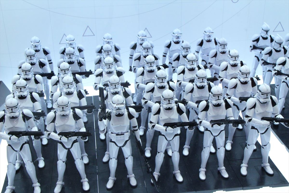 『東京おもちゃショー2016』フォト特集！ゴジラ、SW、仮面ライダー、DB…