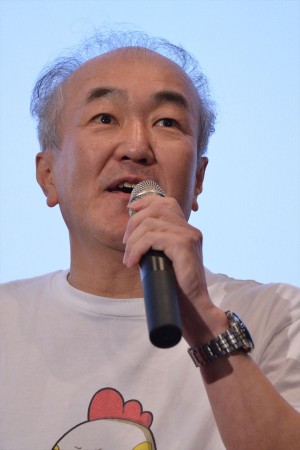 『サブイボマスク』初日舞台挨拶に登壇した温水洋一