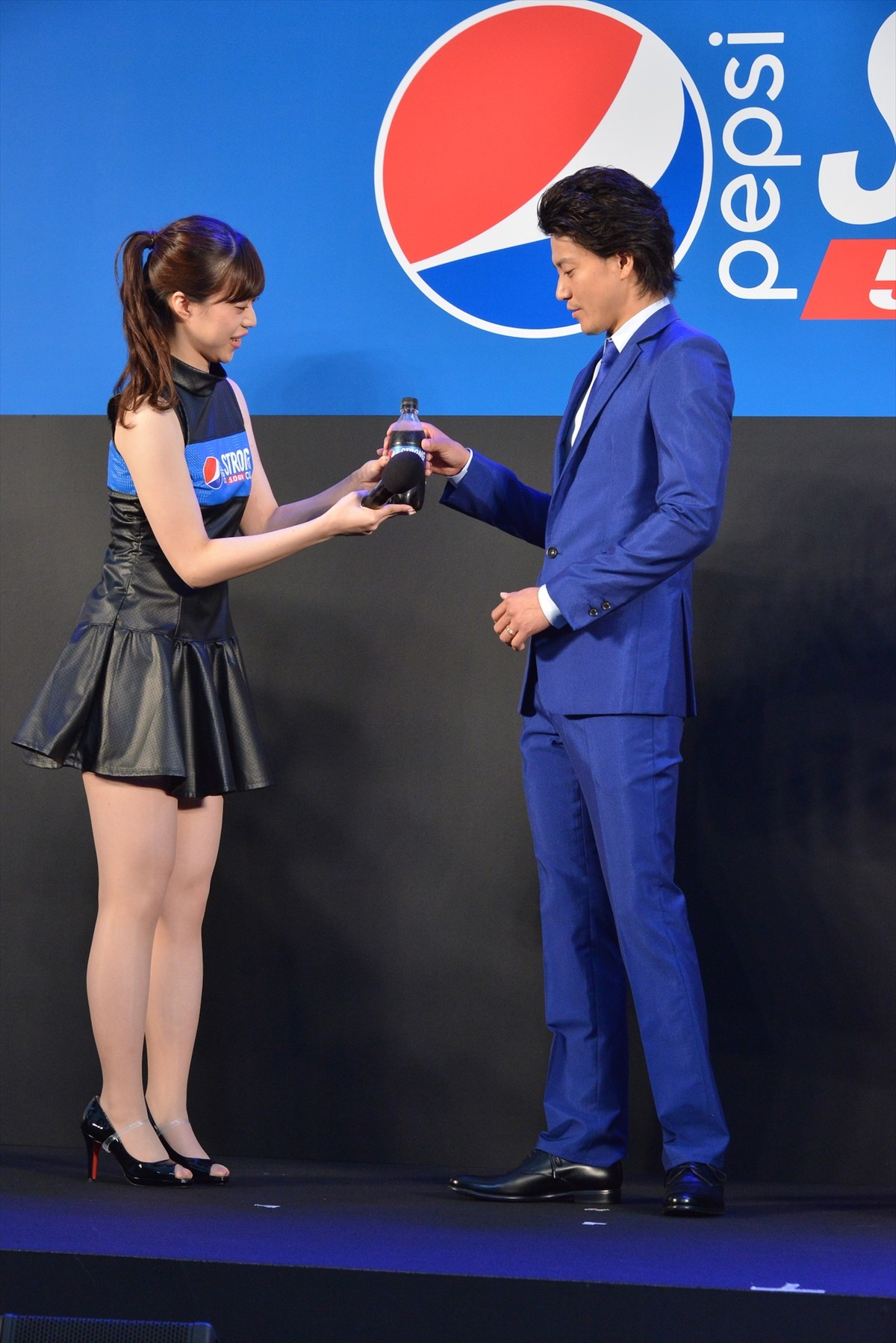 小栗旬、同じ“桃太郎” CMに驚き「自分だけかと思っていた」