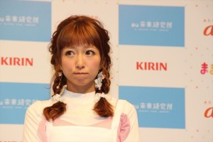 『ままデジ』記者発表会に登壇した辻希美