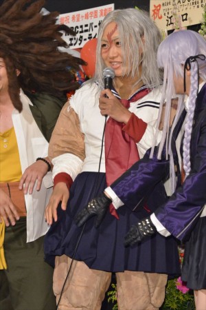 『ダンガンロンパ THE STAGE ～希望の学園と絶望の高校生～ 2016』囲み取材に登壇した山崎静代