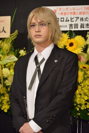 『ダンガンロンパ THE STAGE ～希望の学園と絶望の高校生～ 2016』囲み取材に登壇した中村優一