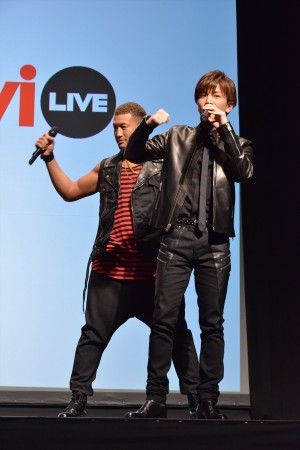 「スポナビライフ」新CM発表会に登場した岩田剛典と関口メンディー