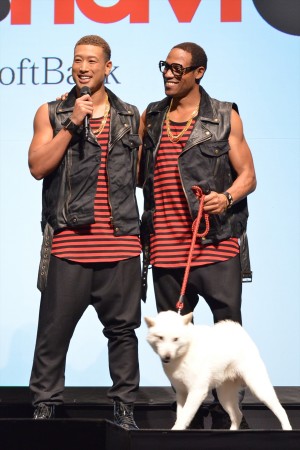 「スポナビライフ」新CM発表会に登場したダンテ・カーヴァーと関口メンディー