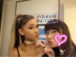 指原莉乃とアリアナ・グランデ、Mステで「きゃわたん！」ツーショット披露